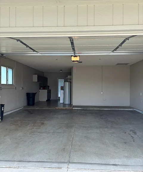15819 N Meadow Park Dr — Photo 12