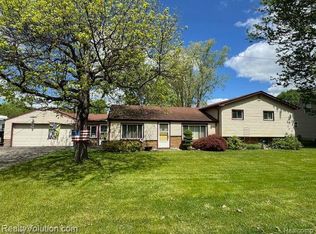 3464 W Oregon Rd, Lapeer, MI 48446