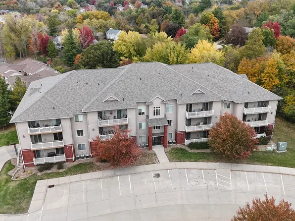 470 N 1st Ave APT 203, Iowa City, IA 52245