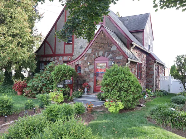 230 Hickory Street, Bridgeport, CT 06610