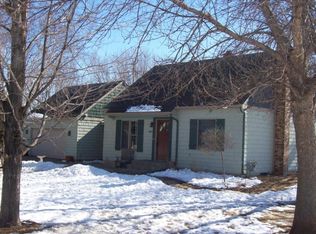 1485 Tyrone Dr, Shakopee, MN 55379