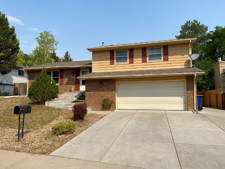 19387 E Eastman Pl — Photo 1