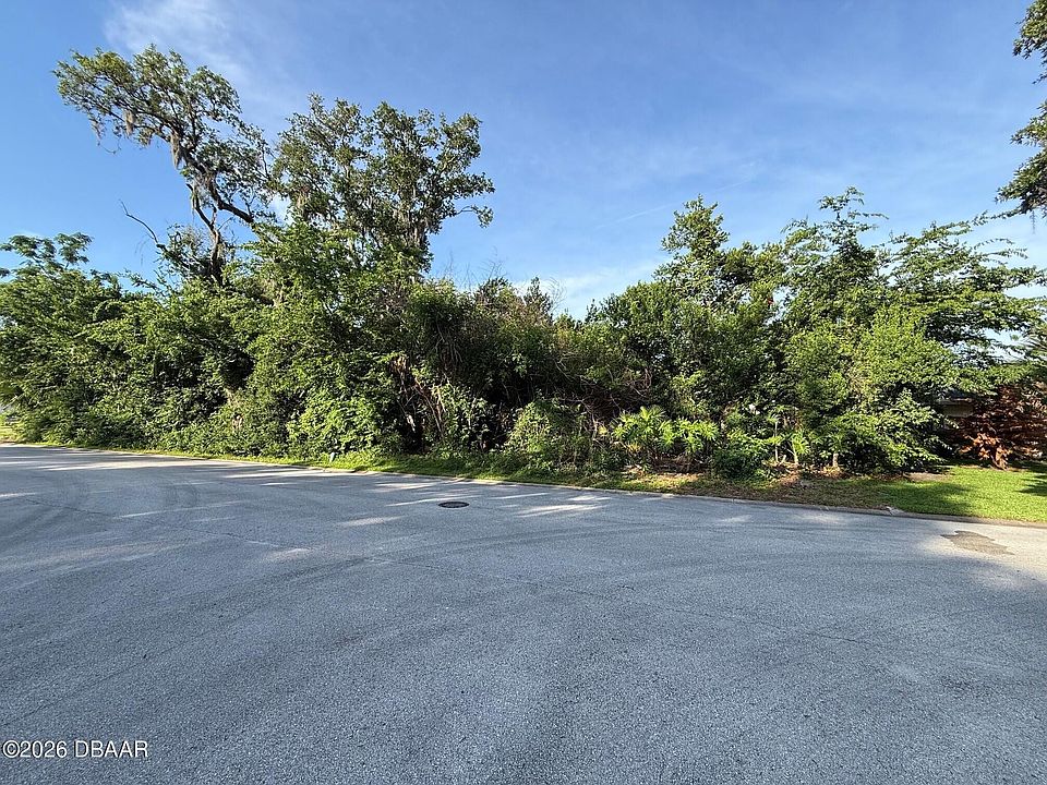 1st image of 12 Pebble Beach Dr