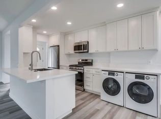 1083-1089 Neptune Ave, Encinitas, CA 92024