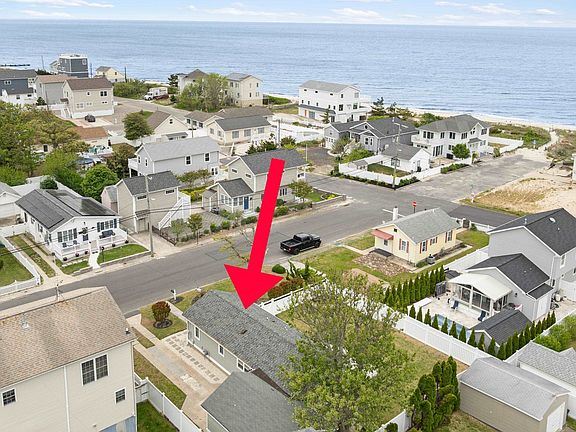 2nd image of 227 Spruce Ave