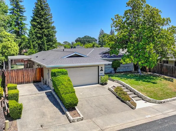 1402 Mallard Ln, Roseville, CA 95661