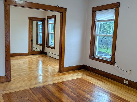 2nd image of 7 Mission St APT 1