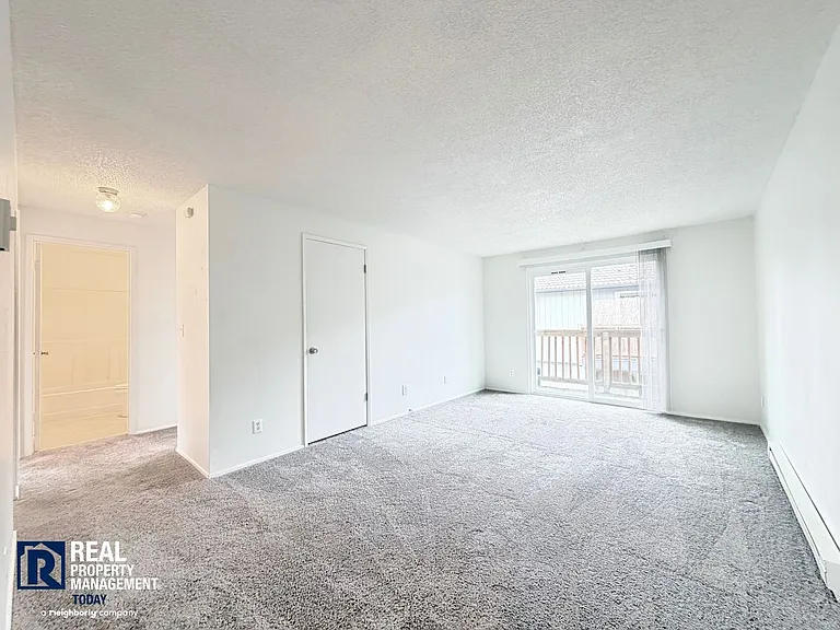 450 Pearl St #460 — Photo 6