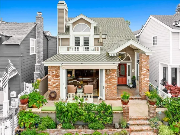 202 Pearl Ave, Newport Beach, CA 92662
