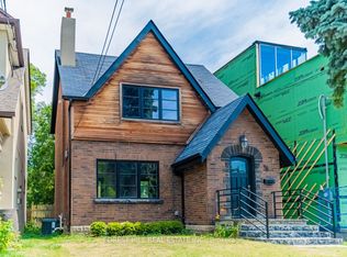 18 Sunnybrae Cres, Toronto, ON M6M4W5