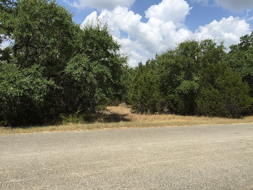 2nd image of 616 Tom Creek Ln