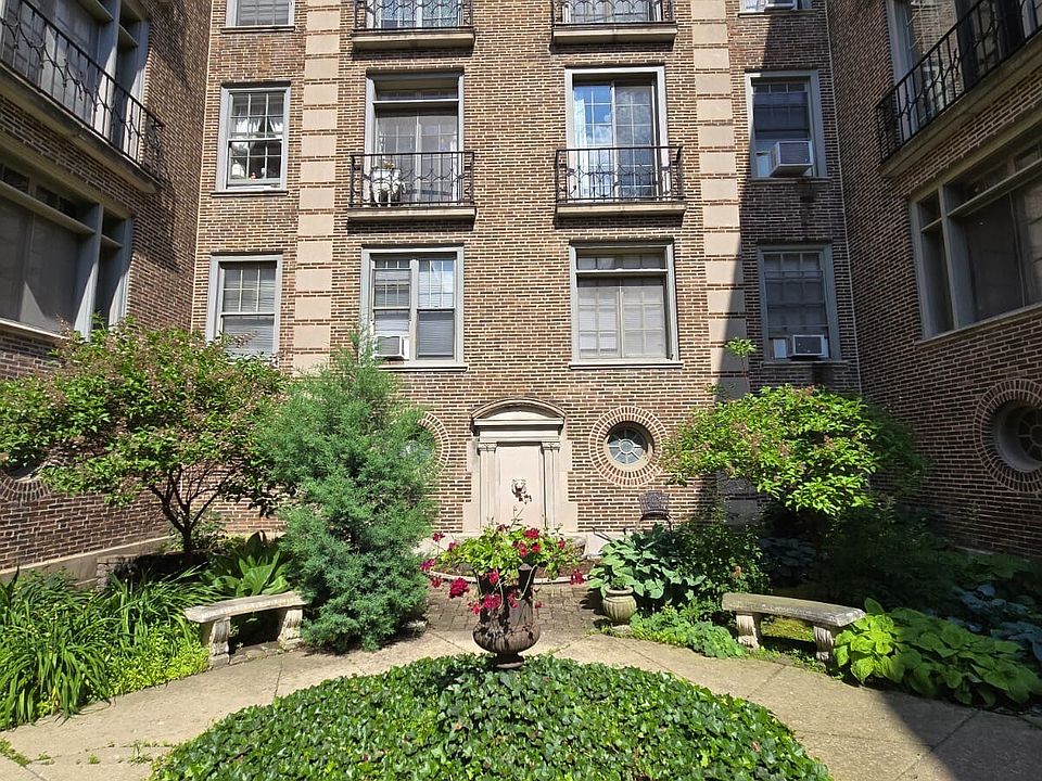 Building Photo 3