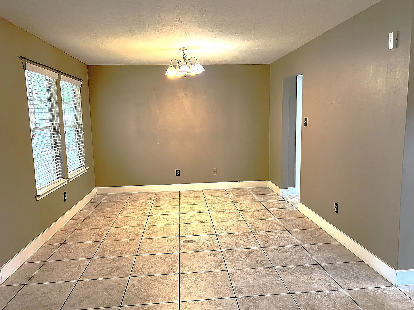 An amazing home in a great location — Photo 4