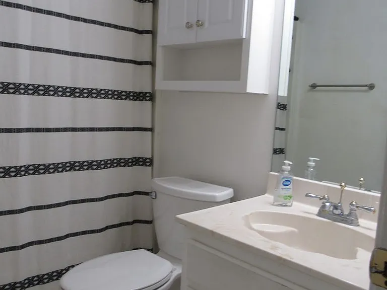 35 G St — Photo 10