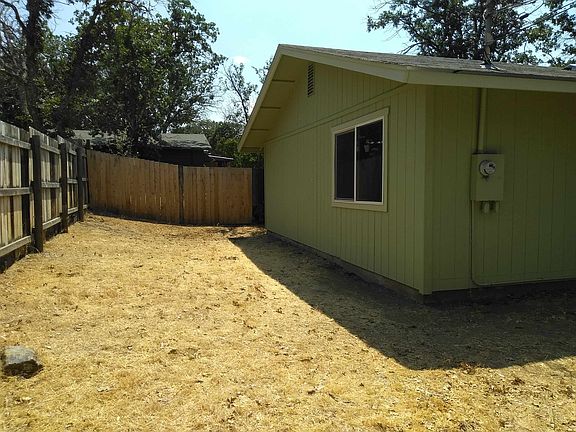 5th image of 1410 Sandpiper Ct