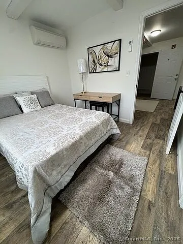 61 Colony St #3B — Photo 8