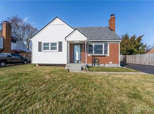 3111 Valleywood Dr, Dayton, OH 45429