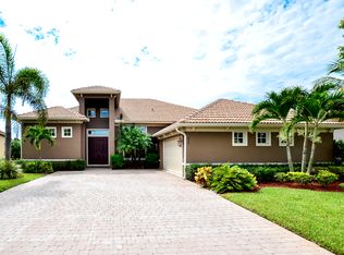 472 NW Dover Ct, Port Saint Lucie, FL 34983