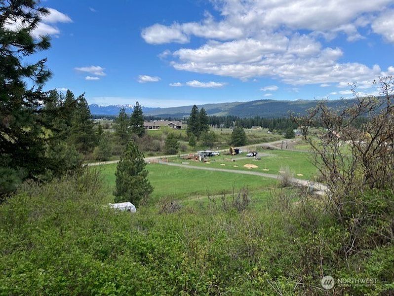 3rd image of 750 Iron Mountain Road