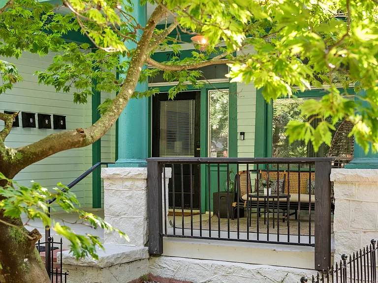 799 Charles Allen Dr NE #1 — Photo 16