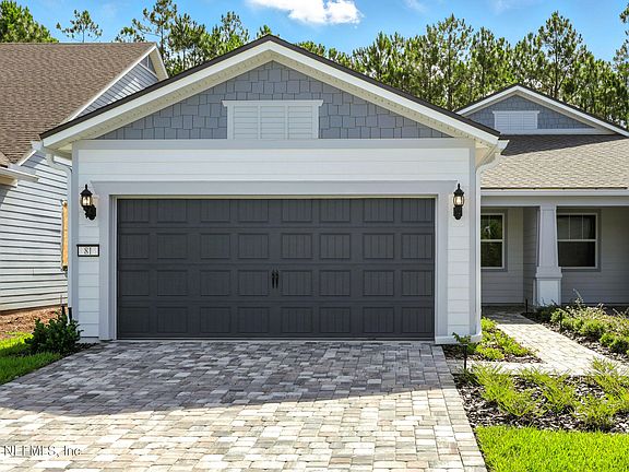 3rd image of 81 GLENHURST Avenue