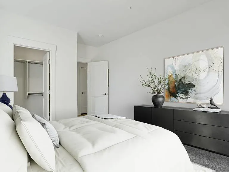 Allure Apartments — Photo 7