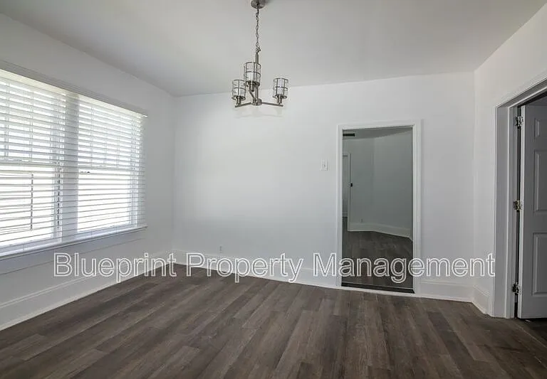 5406 Court G — Photo 9