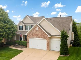 1345 Sand Key Ct, Fenton, MO 63026