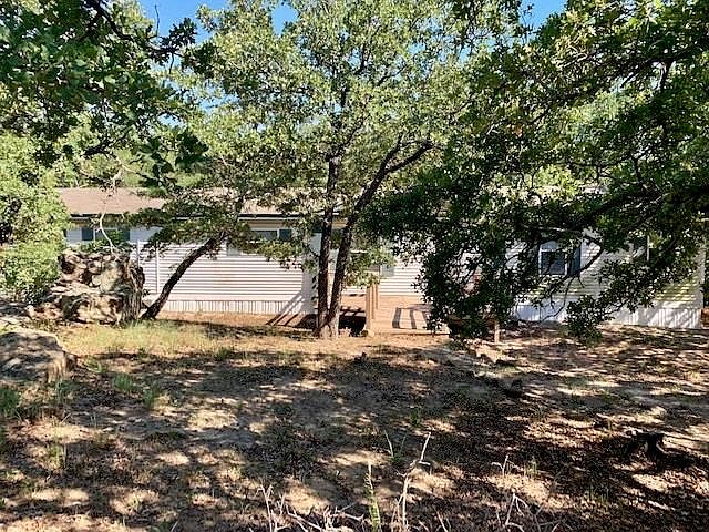 1st image of 105 Lakeview Dr
