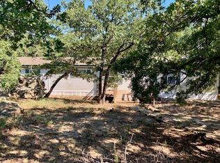 105 Lakeview Dr, Nocona, TX 76255