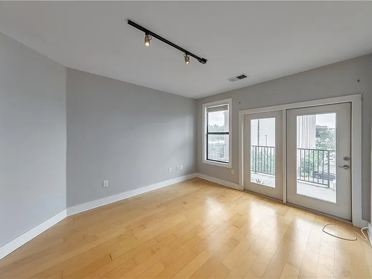 799 Hammond Dr #219 — Photo 12
