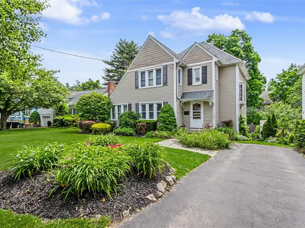 75 S Randolph Avenue, Poughkeepsie, NY 12601