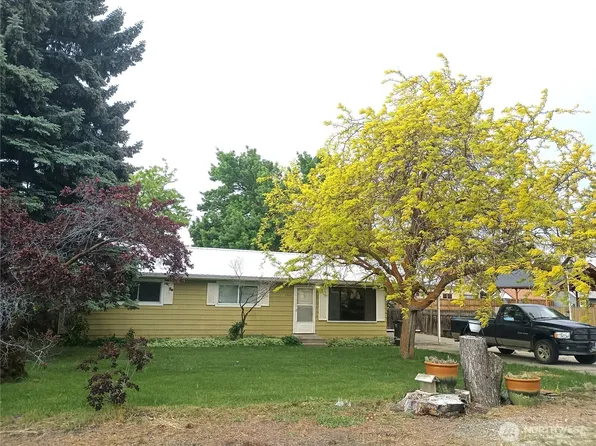 104 W First Street, Waterville, WA 98858