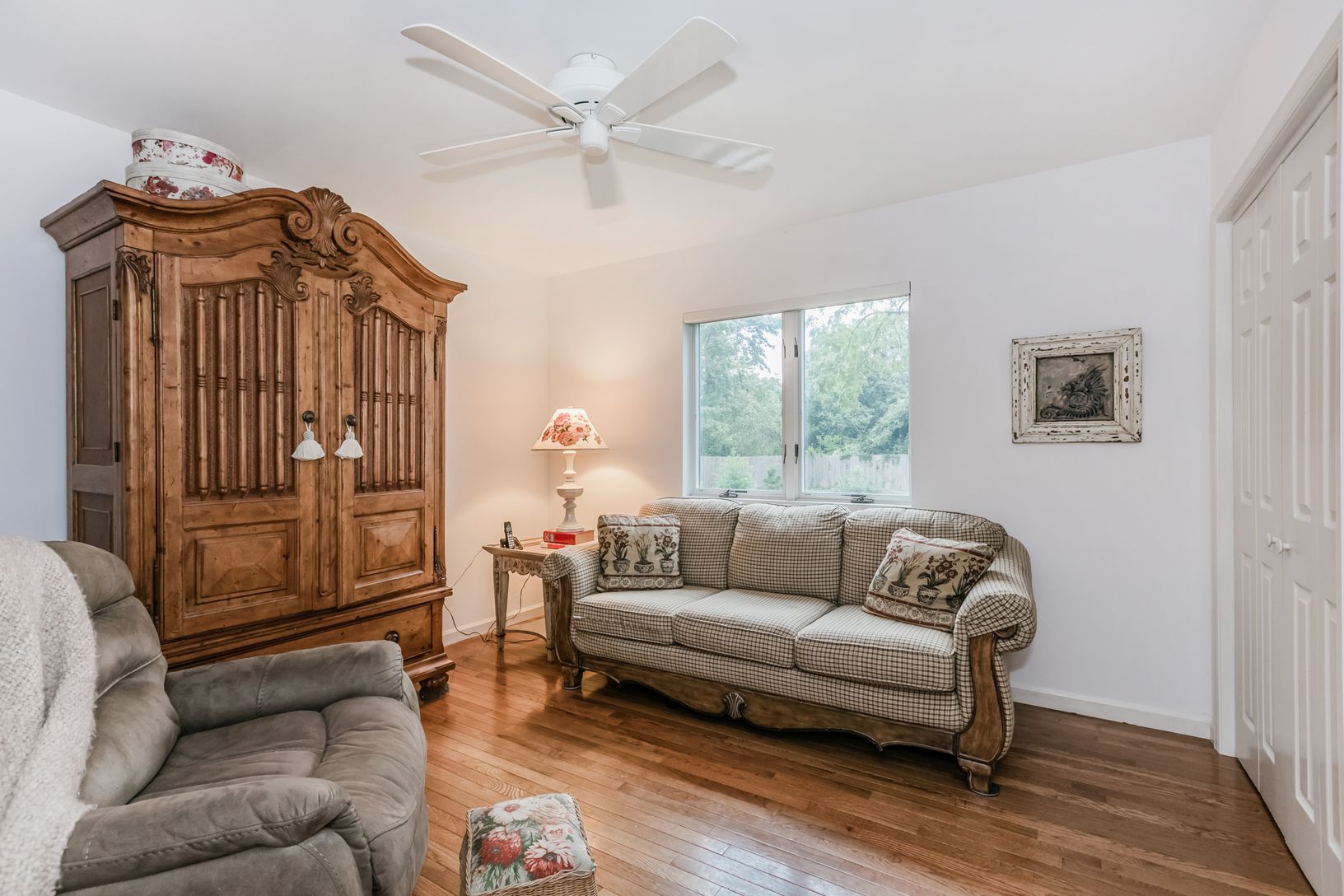  Bedroom 3 / Den / Television Room
