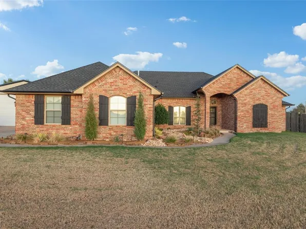 4500 Vista Valley Ln, Edmond, OK 73025