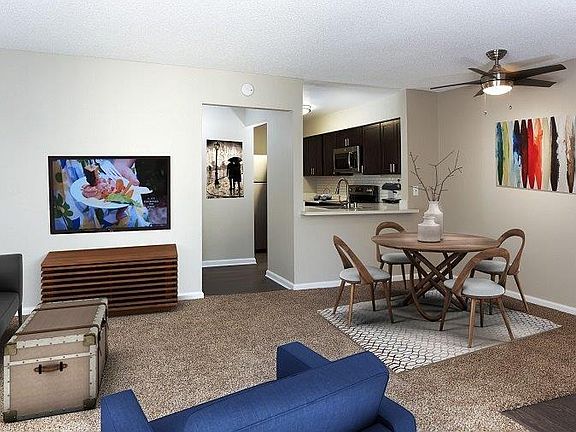 3rd image of 2414 N Tustin Ave #14-O07