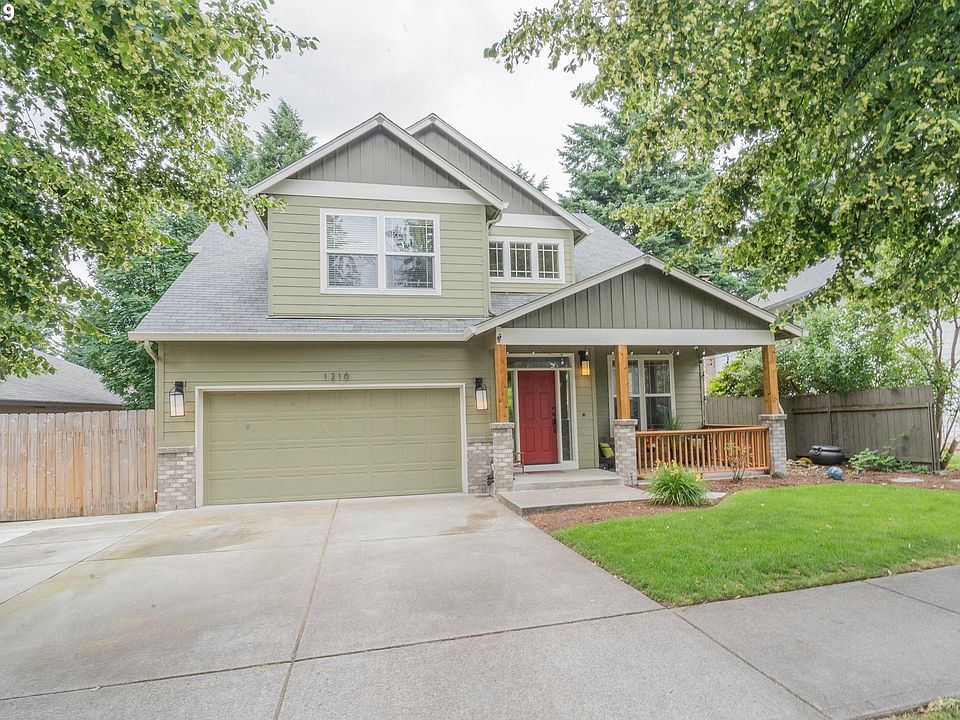 1st image of 1216 NE 160th Ave