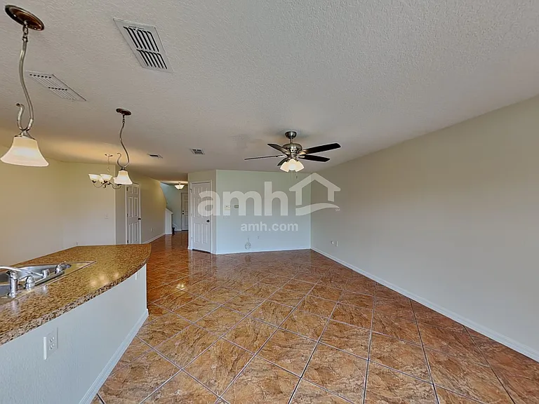 6105 Timber Crest Dr — Photo 7