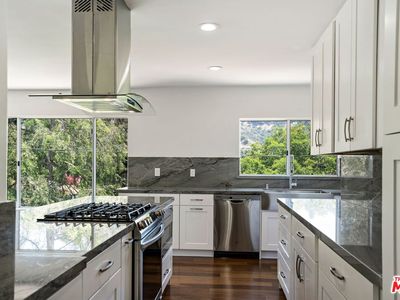 9665 Heather Rd, Beverly Hills, CA, 90210