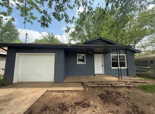 718 N Homewood Ave, Springfield, MO 65803