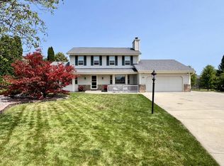 W146N10754 Monroe Ct, Germantown, WI