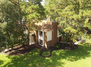 30 Elk Crossing Dr, Spring, TX 77381
