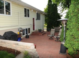 703 Willow Run St #A, Cottage Grove, WI 53527