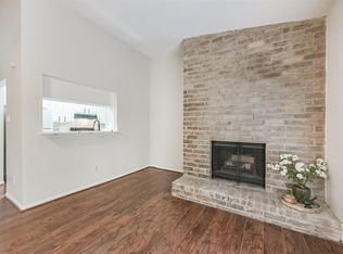2001 Bering Dr APT 4D, Houston, TX 77057