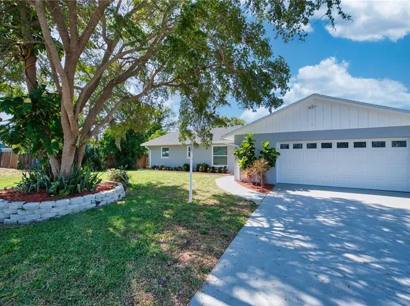 1896 Mova St, Sarasota, FL 34231