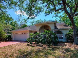3 Arbor Oaks Dr, Sarasota, FL 34232