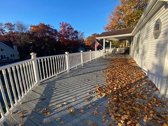 2nd image of 4300 Chippewa Dr