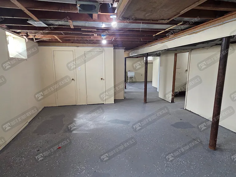 7321 Penrod St — Photo 26