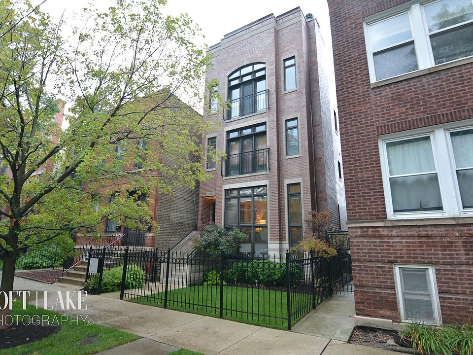 1st image of 1626 N Oakley Ave #3