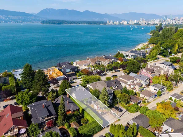 3026 Point Grey Rd, Vancouver, BC V6K 1B1